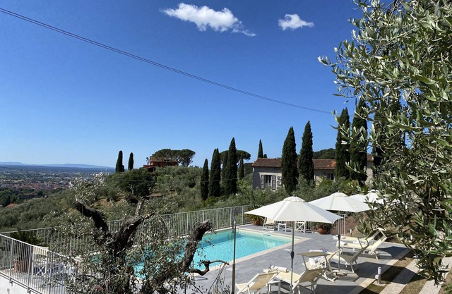 Villa Maona - between Florence and Pisa