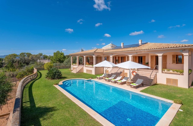 VILLA MAR Y TIERRA - Beautiful villa with private pool and free Wifi