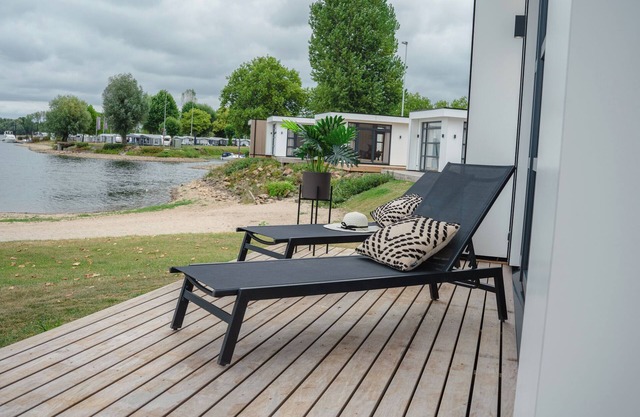 Villa Maritiem Waterfront 6 people