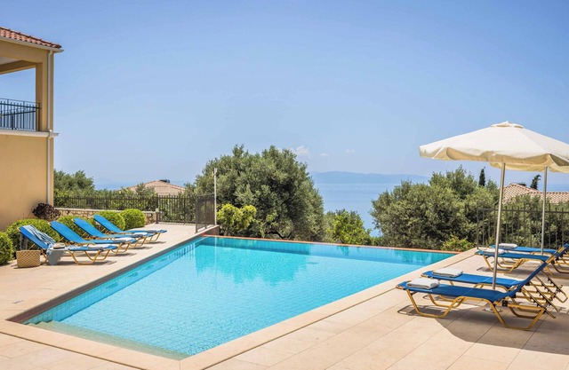 Villa Mihas - Six Bedroom Villa, Sleeps 12