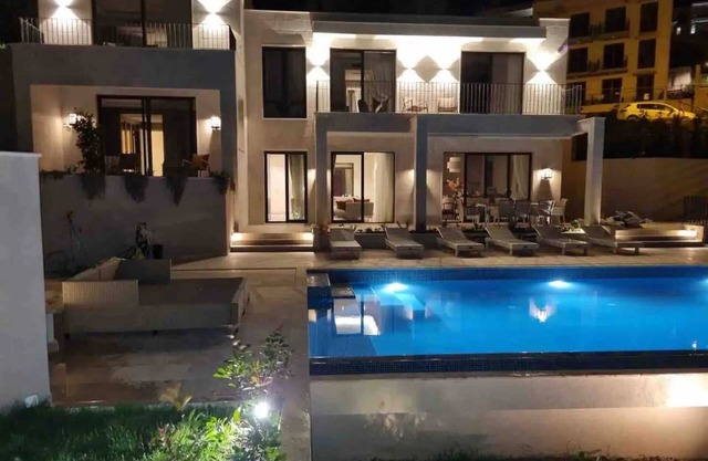 Villa Mila with Pool