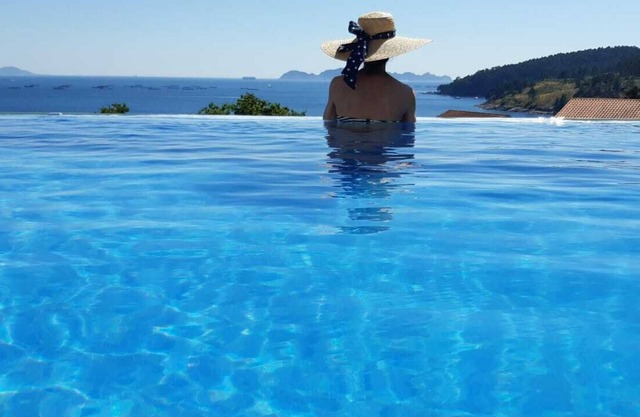 Villa Mirador da Pinela - close to Limens and Santa Marta beach