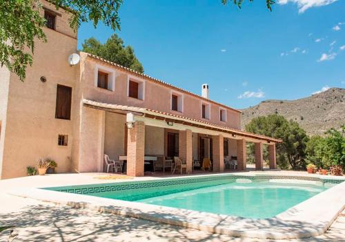 Villa Montesa