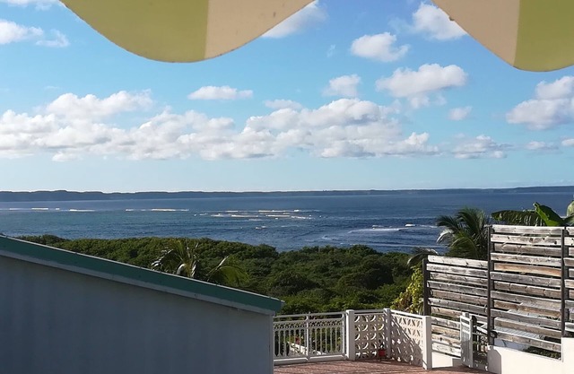 Villa new private pool superb sea view 5 minutes from the beach