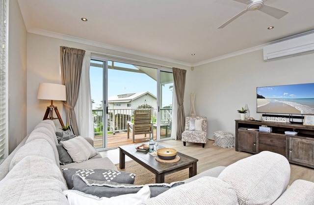 Villa Oceania at Caves Beach Villas