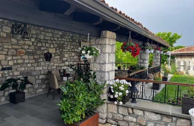 Villa Oda Tomori: A Luxurious Haven in Berat Iconic Castle