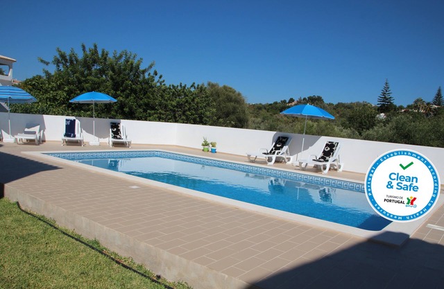 Villa Olive, Almancil
