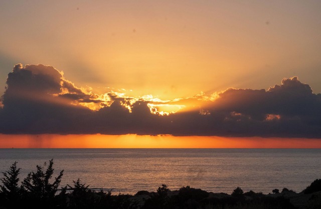Villa Onar: A Luxurious Seaside Escape moments away from the beach