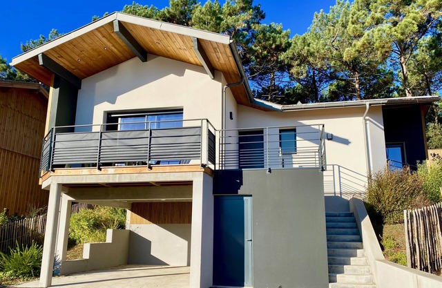 Villa "Palot" at the beach