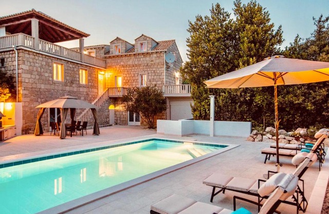 Villa Pendo 1450- Full private luxury property