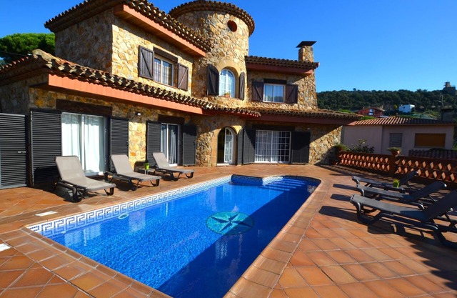 Villa Petit Castell 10 people Costa Brava
