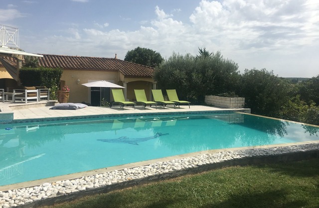 Villa, piscine au Sel, sécurisé/barrières, Parc3300m2, Castelnau le Lez