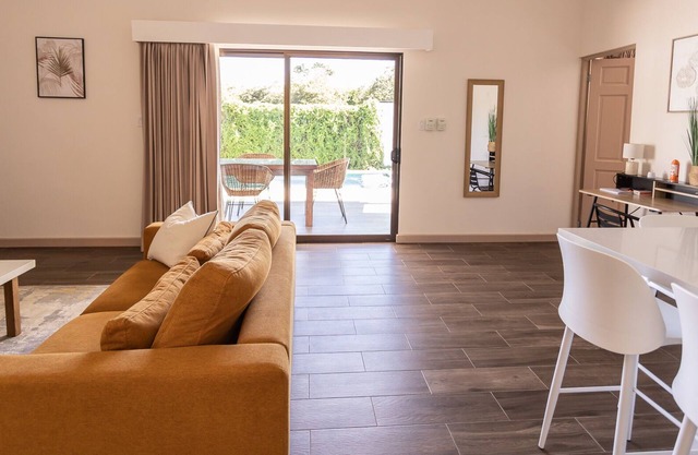 Villa-Premium-Ensuite with Bath-Pool view