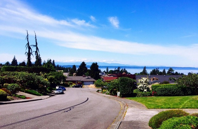Villa Rivarola - a dream home near Edmonds, a charming Victorian community