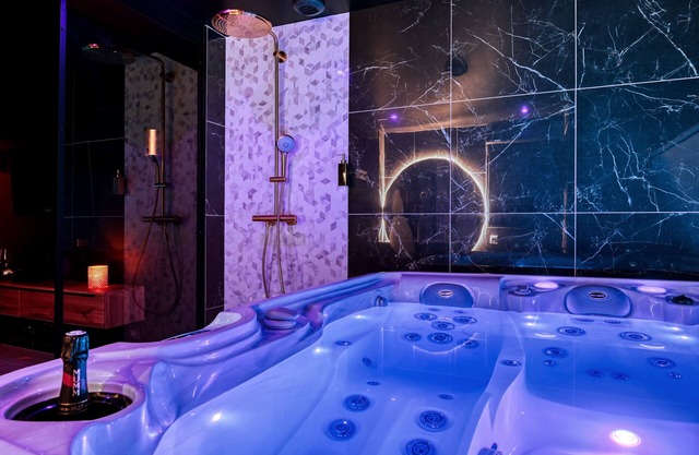 Villa romantique avec SPA (jacuzzi) à 15mn de Paris