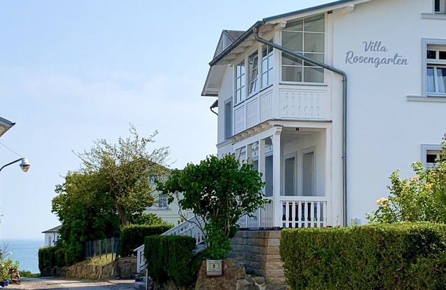 Villa Rosengarten - Holiday apartment "Terra" in the old town of Sassnitz