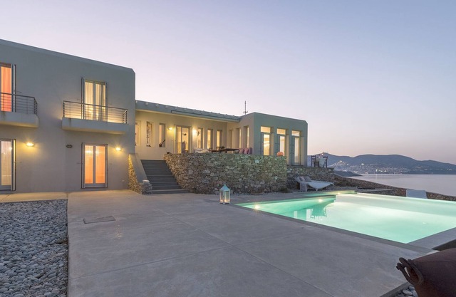Villa Salty Luxury Suites