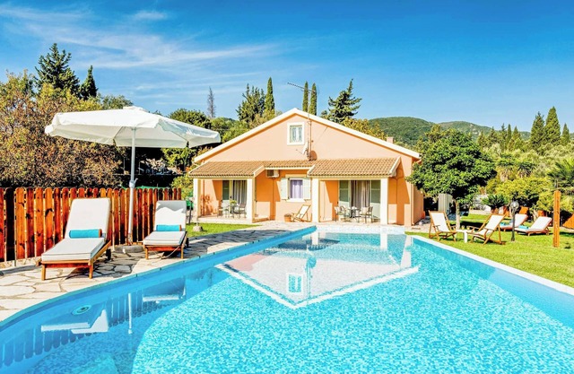 Villa Secret Paradise - Five Bedroom Villa, Sleeps 10