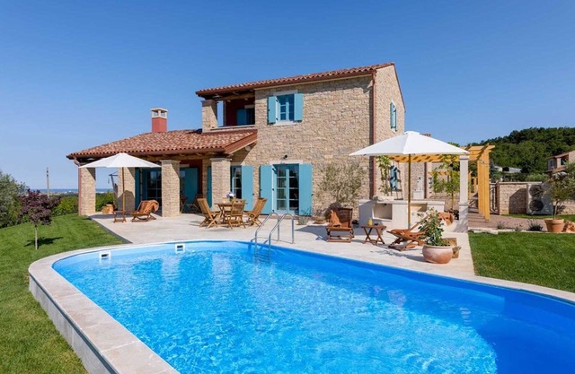 Villa Sophie with Pool