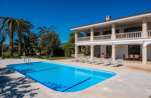 Villa 'Spectacular In Mallorca' with Mountain View, Wi-Fi and Air Conditioning