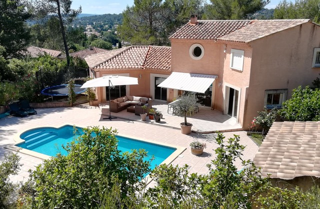 VILLA STANDING GRABELS