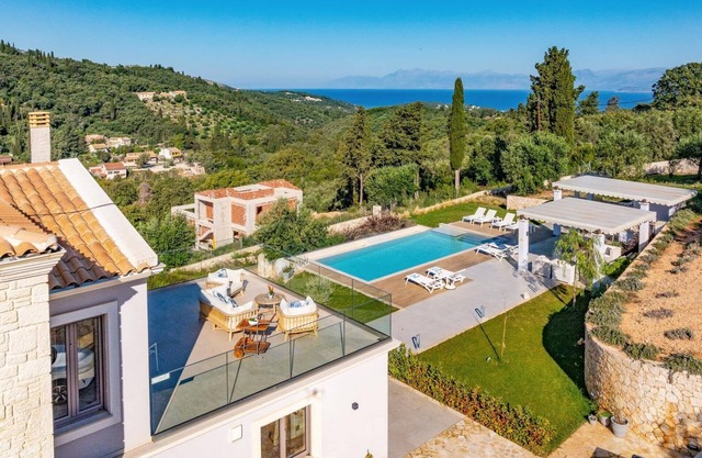 Villa Tila by Villa Plus