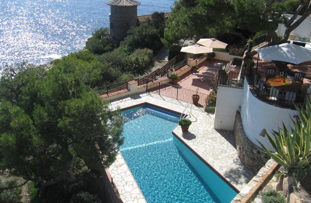 Villa Transatlantique en première ligne de mer dite Villa Esmeralda