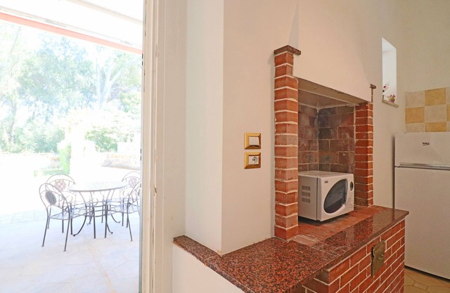 Villa "Travellito Vacanze Alimini" with Lake View & Pool