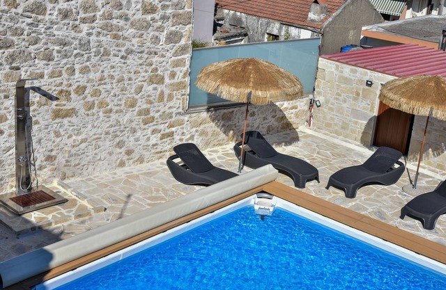 Villa Tzoulakis 4Season