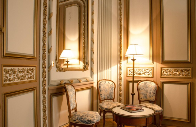 Villa Victor Louis