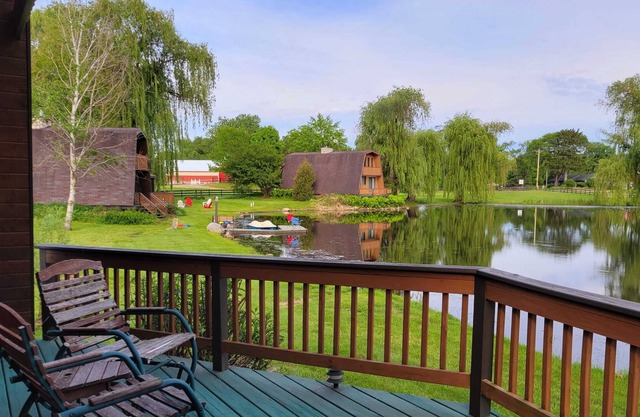 Villa West on Willow Pond