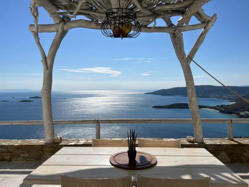 Villa with magnificent view