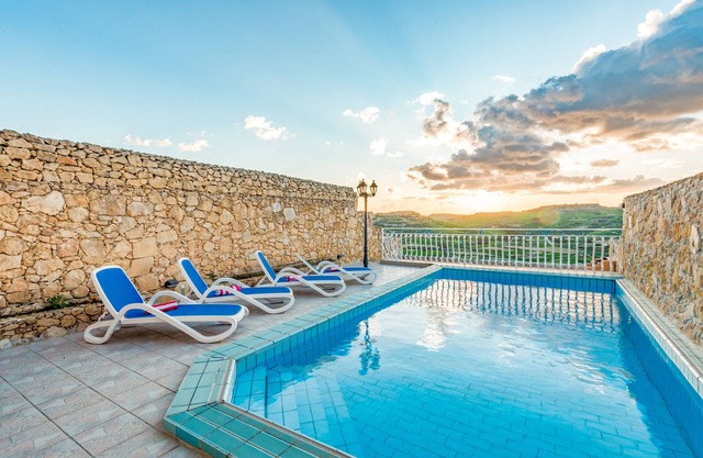 Villa with pool sea & valley views