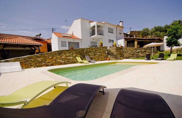 Villa with swimming pool