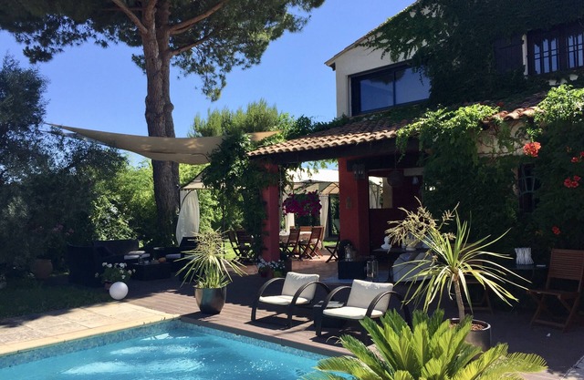 Villa with swimming pool, 10 mn from Montpellier, 20 mn from the beaches