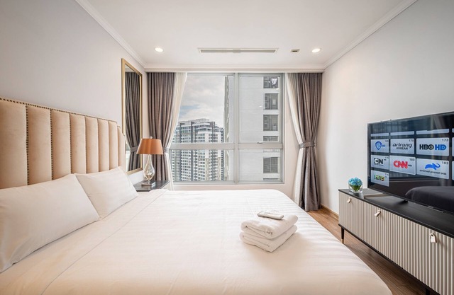 Vinhomes Central Park 3BR Suites View Landmark 81
