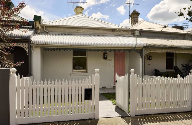 Vintage Cottage in Davies St