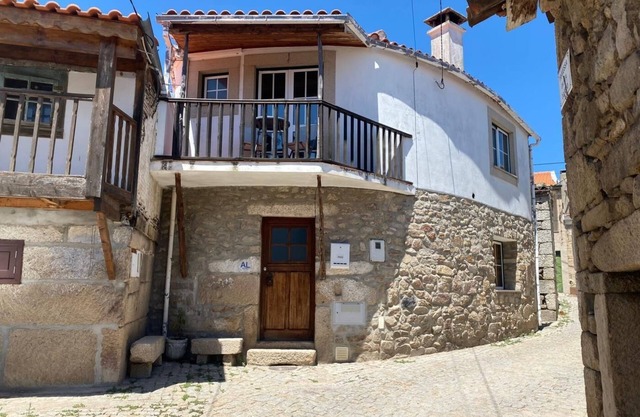 Vita Portucale | Countryside Cottage Gem Moncorvo
