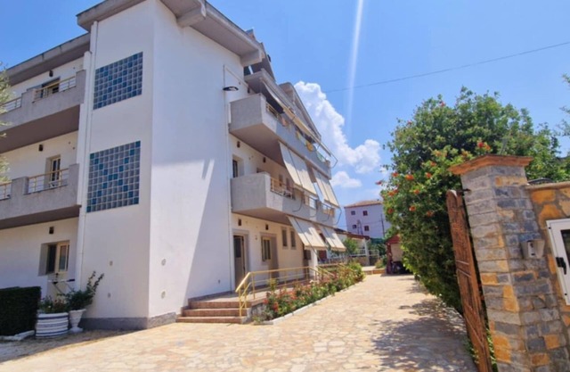 Vlorë Orikum apartments