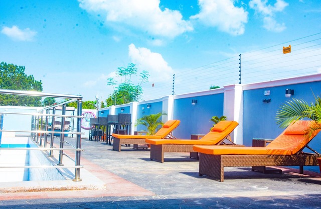 VNN Suites & Resorts