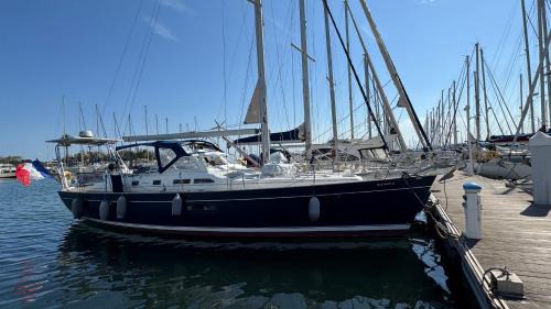 Voilier à quai