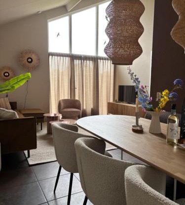 Vrijstaande en knusse vakantiewoning in Tzummarum