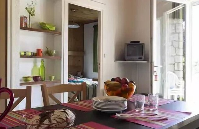 VVF Haute Loire Haute Ardèche * - 2 Room Chalet 4 People