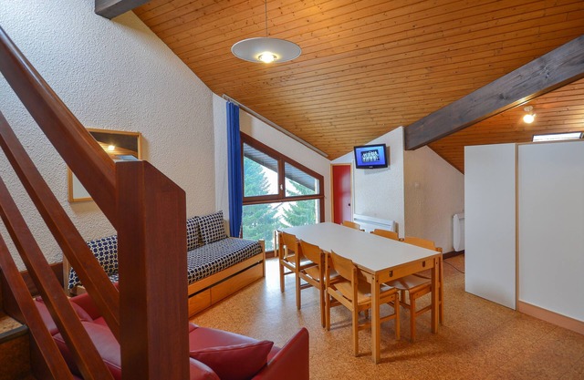 VVF Les Monts Jura, Lelex