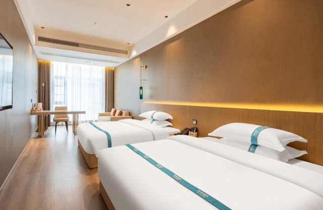 VX Hotel Xuzhou Suining Remin Road