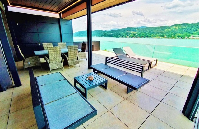 Wörthersee Penthouse mit Traumhaften Seeblick