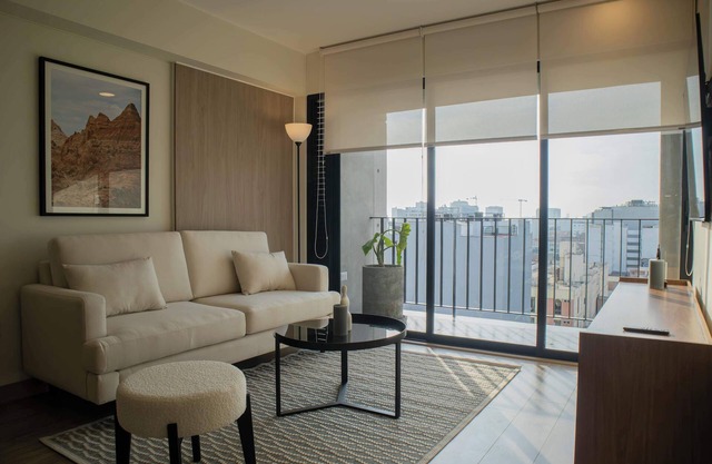 w* | Impressive 2BR with balcony in Miraflores