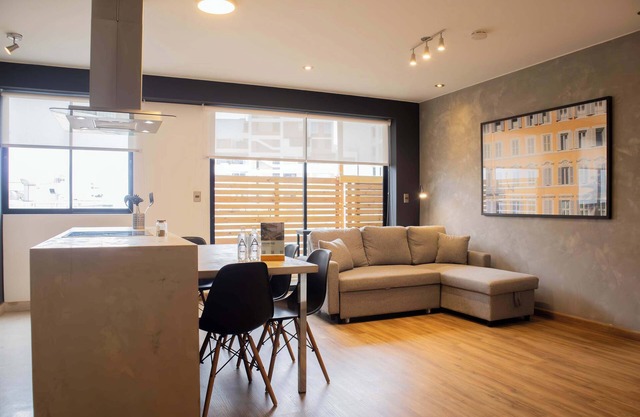 w* | Picturesque 2BR at Malecon