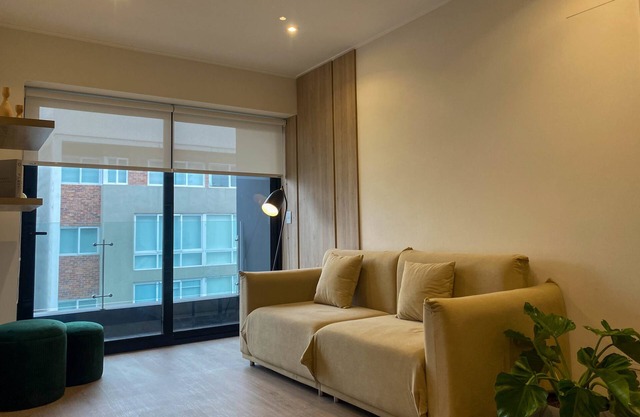 w Sensational 2BR in Miraflores Near Larcomar
