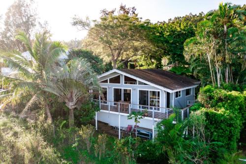 Waipio Glass House